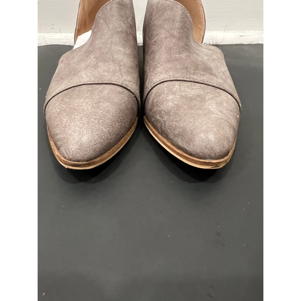 Beast Fashion Flats Womens Gray D'Orsay Pointed Toe Cut Out Size 10 Low Heel - Picture 8 of 11